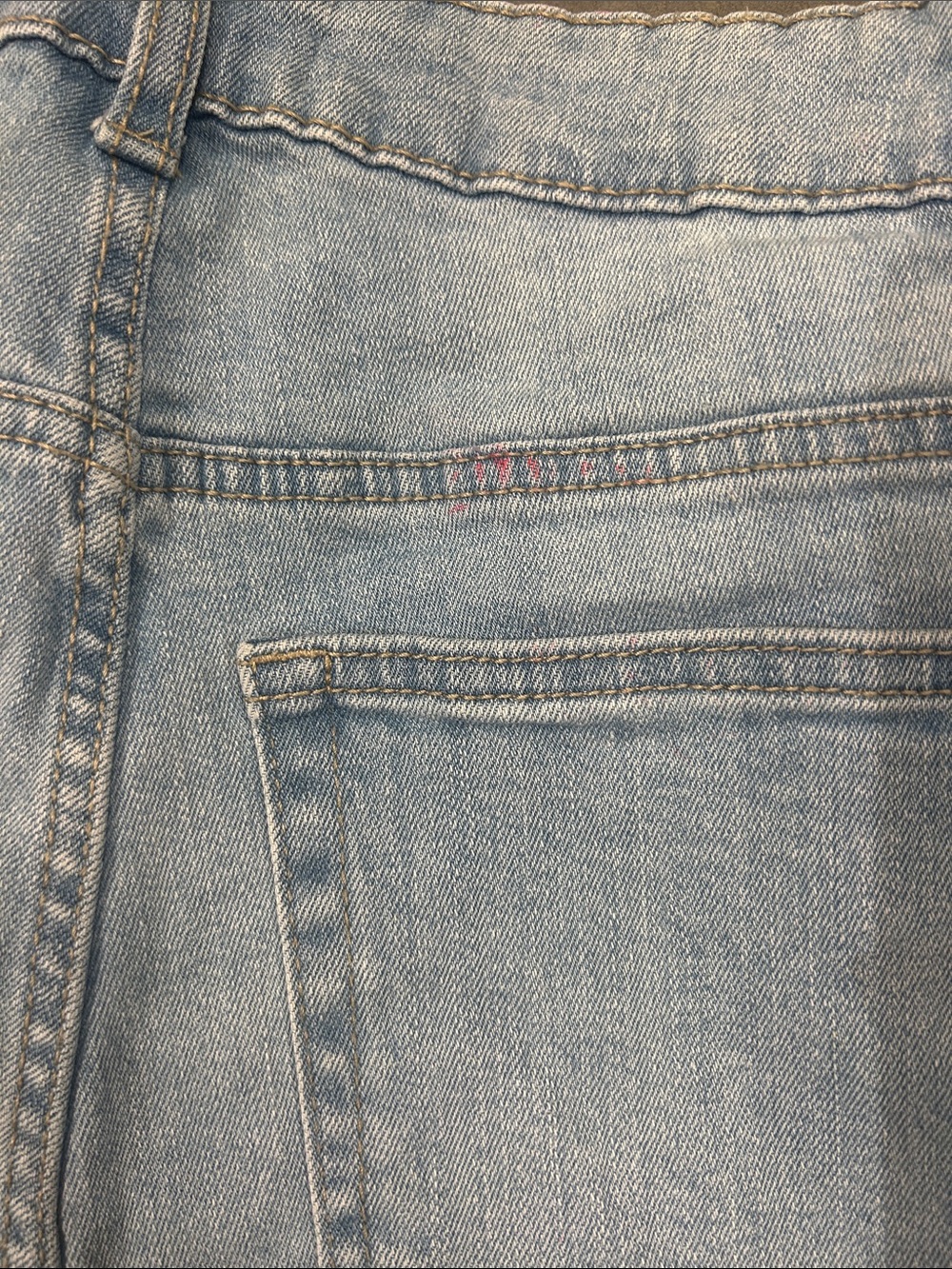 Dunnes light wash frayed-hem denim shorts - Picture 5 of 6